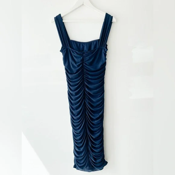 NWT - Navy Ruched Body con Tank/Off Shoulder Stretchy Dress - Large - Picture 2 of 10